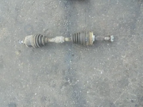 Ημιαξόνιο Εμπρός Αριστερό για NISSAN PRIMERA (1996 - 1999) (P11) Ημιαξόνιο Εμπρός Αριστερό για NISSAN PRIMERA (1996 - 1999) (P11)