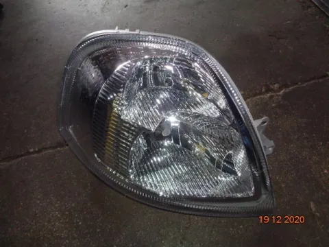 Φανάρι Εμπρός Δεξί για NISSAN PRIMASTAR (2001 - 2006) (X83) Φανάρι Εμπρός Δεξί για NISSAN PRIMASTAR (2001 - 2006) (X83)