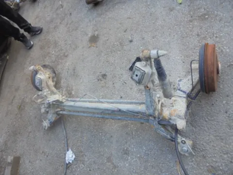 Πίσω Άξονας Ταμπούρα για CITROEN BERLINGO (2002 - 2008) I (MF) *ΔΒ* Πίσω Άξονας Ταμπούρα για CITROEN BERLINGO (2002 - 2008) I (MF) *ΔΒ*