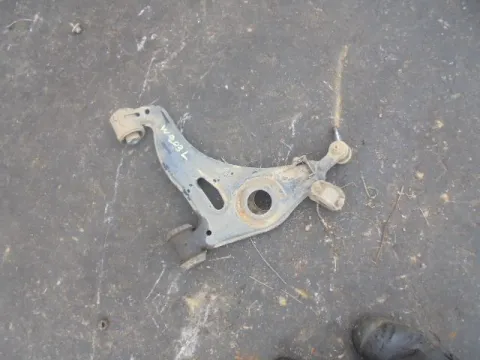 Ψαλίδι Εμπρός Αριστερό για MERCEDES C - CLASS (2000 - 2003) (W203) , (2004 - 2007) (W203) Ψαλίδι Εμπρός Αριστερό για MERCEDES C - CLASS (2000 - 2003) (W203) , (2004 - 2007) (W203)