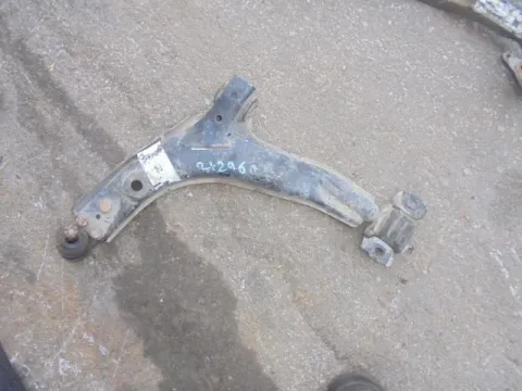 Ψαλίδι Εμπρός Αριστερό για CHEVROLET - DAEWOO LANOS (1997 - 2000) (T100) Ψαλίδι Εμπρός Αριστερό για CHEVROLET - DAEWOO LANOS (1997 - 2000) (T100)