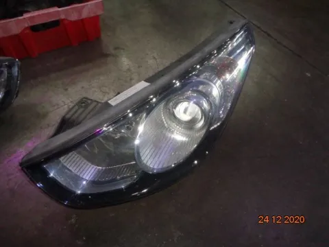Φανάρι Εμπρός Αριστερό για HYUNDAI ix35 TUCSON (2010 - 2015 ) (LM) Φανάρι Εμπρός Αριστερό για HYUNDAI ix35 TUCSON (2010 - 2015 ) (LM)
