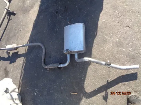 Καζανάκι Εξάτμισης Πίσω ΚΟΜΠΛΕ για CHEVROLET - DAEWOO MATIZ (1998 - 2001) (M100)  *ΔΒ* Καζανάκι Εξάτμισης Πίσω ΚΟΜΠΛΕ για CHEVROLET - DAEWOO MATIZ (1998 - 2001) (M100)  *ΔΒ*