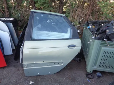 Πόρτα Πίσω Αριστερή για RENAULT SCENIC (1999 - 2003) RX4 4x4 *Γ* Πόρτα Πίσω Αριστερή για RENAULT SCENIC (1999 - 2003) RX4 4x4 *Γ*