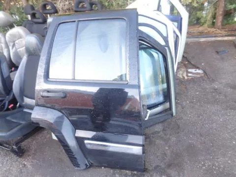 Πόρτα Πίσω Δεξιά για JEEP CHEROKEE (2002 -2005) (KJ) *Γ* Πόρτα Πίσω Δεξιά για JEEP CHEROKEE (2002 -2005) (KJ) *Γ*