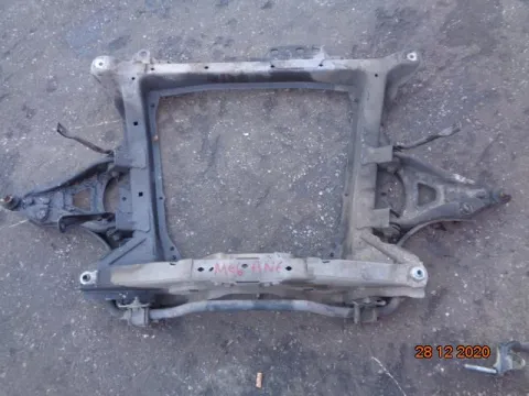 Γέφυρα Εμπρός Πλαίσιο για RENAULT MEGANE (1996 - 1998) (LA) (DA) (EA) (KA) *ΔΒ* ΠΑΛΕΤΑ 238 *221783* Γέφυρα Εμπρός Πλαίσιο για RENAULT MEGANE (1996 - 1998) (LA) (DA) (EA) (KA) *ΔΒ* ΠΑΛΕΤΑ 238 *221783*