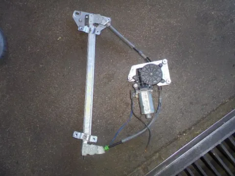 Γρύλος Παραθύρου Ηλεκτρικός 2pin για MITSUBISHI LANCER (1997 - 2004) (CK) *Ο* Γρύλος Παραθύρου Ηλεκτρικός 2pin για MITSUBISHI LANCER (1997 - 2004) (CK) *Ο*