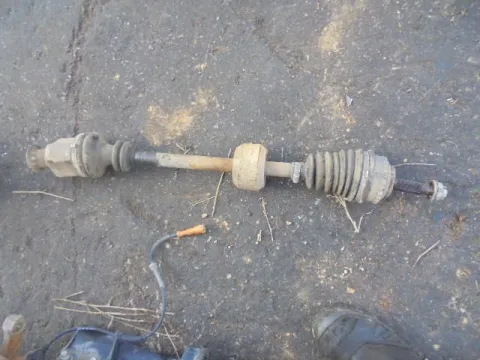 Ημιαξόνιο Εμπρός Δεξί Με ABS για RENAULT CLIO (2001 - 2005) (BB_) (CB_) Ημιαξόνιο Εμπρός Δεξί Με ABS για RENAULT CLIO (2001 - 2005) (BB_) (CB_)