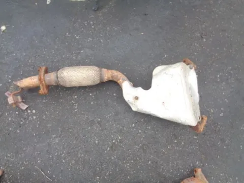 Πολλαπλή Εξαγωγής για FORD FOCUS (1998 - 2001) Mk1a 1400 (FXD_) Petrol 75 16V Πολλαπλή Εξαγωγής για FORD FOCUS (1998 - 2001) Mk1a 1400 (FXD_) Petrol 75 16V