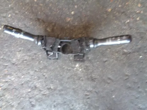Διακόπτης Φώτων-Φλάς (17F001) για TOYOTA YARIS (2006 - 2009) (KL9) ΤΕΛΑΡΟ 7 Διακόπτης Φώτων-Φλάς (17F001) για TOYOTA YARIS (2006 - 2009) (KL9) ΤΕΛΑΡΟ 7