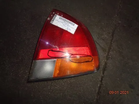 Φανάρι Πίσω Δεξί ΡΑΓΙΣΜΕΝΟ για MITSUBISHI CARISMA (1996 - 1999) (DA) Liftback - 5dr Φανάρι Πίσω Δεξί ΡΑΓΙΣΜΕΝΟ για MITSUBISHI CARISMA (1996 - 1999) (DA) Liftback - 5dr
