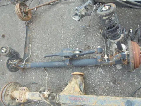 Πίσω Άξονας Ταμπούρα για NISSAN ALMERA (1995 - 1998) (N15) *ΔΒ* Πίσω Άξονας Ταμπούρα για NISSAN ALMERA (1995 - 1998) (N15) *ΔΒ*