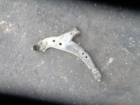 Ψαλίδι Εμπρός Αριστερό για TOYOTA COROLLA (1987 - 1992) (EE90) Παλέτα 1 *223304* Ψαλίδι Εμπρός Αριστερό για TOYOTA COROLLA (1987 - 1992) (EE90) Παλέτα 1 *223304*