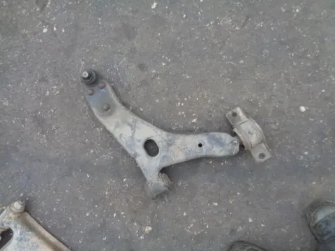 Ψαλίδι Εμπρός Δεξί για FORD FOCUS (1998 - 2001) Mk1a  ΠΑΛΕΤΑ 1 *223975* Ψαλίδι Εμπρός Δεξί για FORD FOCUS (1998 - 2001) Mk1a  ΠΑΛΕΤΑ 1 *223975*