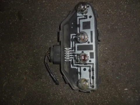 Πλακέτα Φανού Πίσω Αριστερά για VW TRANSPORTER (2003 - 2009) (7H) (T5) Πλακέτα Φανού Πίσω Αριστερά για VW TRANSPORTER (2003 - 2009) (7H) (T5)
