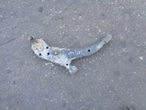 Ψαλίδι Εμπρός Δεξί για TOYOTA STARLET (1990 - 1995) (EP80-2) Παλέτα 1 *223343* Ψαλίδι Εμπρός Δεξί για TOYOTA STARLET (1990 - 1995) (EP80-2) Παλέτα 1 *223343*