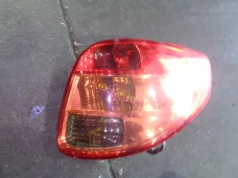 Φανάρι Πίσω Δεξί (Ραγισμένο) για SUZUKI SX4 (2007 - 2009) (RW) , (2010 - 2013) (RW) , FIAT SEDICI (2007 - 2010) , (2011 - ) Φανάρι Πίσω Δεξί (Ραγισμένο) για SUZUKI SX4 (2007 - 2009) (RW) , (2010 - 2013) (RW) , FIAT SEDICI (2007 - 2010) , (2011 - )
