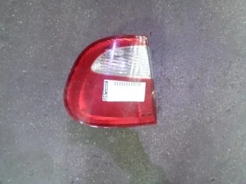 Φανάρι Πίσω Αριστερό (Ραγισμένο) για SEAT CORDOBA (1999 - 2002) (6K) Sedan - 4dr Φανάρι Πίσω Αριστερό (Ραγισμένο) για SEAT CORDOBA (1999 - 2002) (6K) Sedan - 4dr