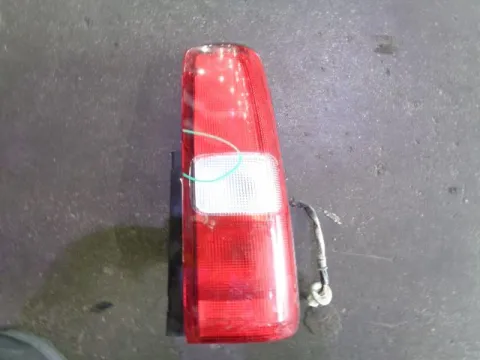 Φανάρι Πίσω Δεξί (Ραγισμένο) για SUZUKI JIMNY (1998 - 2005) (SN) , (2005 - 2013) (SN) Φανάρι Πίσω Δεξί (Ραγισμένο) για SUZUKI JIMNY (1998 - 2005) (SN) , (2005 - 2013) (SN)