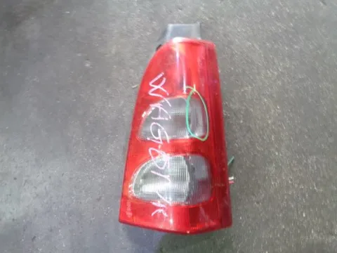 Φανάρι Πίσω Δεξί (Ραγισμένο) για SUZUKI WAGON R (2000 - 2003) (RB)
