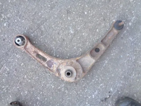 Ψαλίδι Εμπρός Αριστερό για RENAULT LAGUNA (1998 - 2001) (B56) ΠΑΛΕΤΑ *2* *223976* Ψαλίδι Εμπρός Αριστερό για RENAULT LAGUNA (1998 - 2001) (B56) ΠΑΛΕΤΑ *2* *223976*