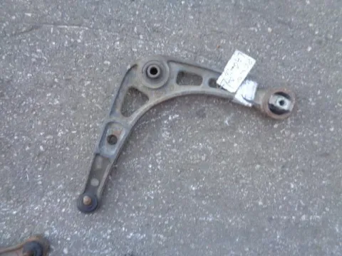 Ψαλίδι Εμπρός Αριστερό για RENAULT LAGUNA (1998 - 2001) (B56) ΠΑΛΕΤΑ *2* *223976* Ψαλίδι Εμπρός Αριστερό για RENAULT LAGUNA (1998 - 2001) (B56) ΠΑΛΕΤΑ *2* *223976*