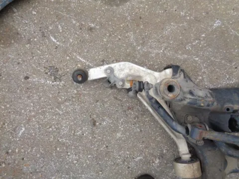 Ψαλίδι Εμπρός Αριστερό για NISSAN X-TRAIL (2001 - 2003) (T30) ΠΑΛΕΤΑ *1* *223237* Ψαλίδι Εμπρός Αριστερό για NISSAN X-TRAIL (2001 - 2003) (T30) ΠΑΛΕΤΑ *1* *223237*