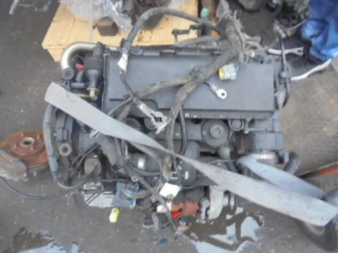 Κινητήρας Κορμός - Καπάκι 8HX για CITROEN C3 (2002 - 2006) (FC) 1400 8HX (DV4TD) Diesel 68 HDi Κινητήρας Κορμός - Καπάκι 8HX για CITROEN C3 (2002 - 2006) (FC) 1400 8HX (DV4TD) Diesel 68 HDi