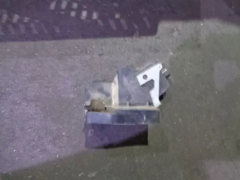 Ηλεκτρομαγνητική Κλειδαριά Πίσω Δεξιά 2 Pin για KIA RIO (1999 - 2002) (DC) Ηλεκτρομαγνητική Κλειδαριά Πίσω Δεξιά 2 Pin για KIA RIO (1999 - 2002) (DC)