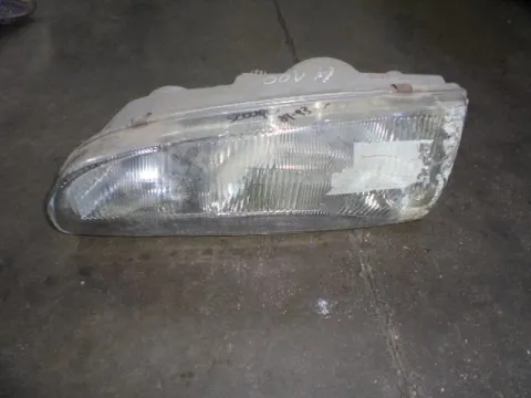 Φανάρι Εμπρός Αριστερό (Μηχανικό) για HYUNDAI H-100 (1995 - 1997) Φανάρι Εμπρός Αριστερό (Μηχανικό) για HYUNDAI H-100 (1995 - 1997)