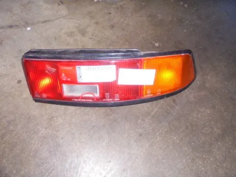 Φανάρι Πίσω Δεξί (ΡΑΓΙΣΜΕΝΟ) για MAZDA 323F (1989 - 1994) (BG) Φανάρι Πίσω Δεξί (ΡΑΓΙΣΜΕΝΟ) για MAZDA 323F (1989 - 1994) (BG)