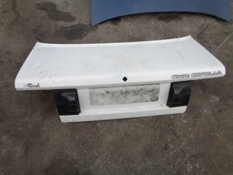 Καπό Πίσω για TOYOTA COROLLA (1987 - 1992) (EE90) *ΔΒ* Καπό Πίσω για TOYOTA COROLLA (1987 - 1992) (EE90) *ΔΒ*