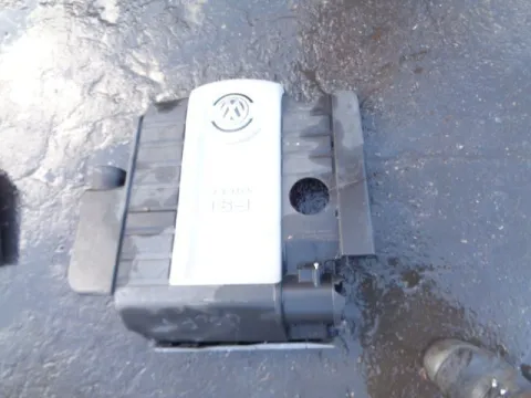 Ψευτοκάπακο Κάλυμμα Κινητήρα (06F133837T) για VW GOLF (2004 - 2008) Mk5 (1K1) 2000 (AXW)(BLR)(BLX)(BLY)(BVX)(BVY)(BVZ) FSI Turbo *ΔΒ* Ψευτοκάπακο Κάλυμμα Κινητήρα (06F133837T) για VW GOLF (2004 - 2008) Mk5 (1K1) 2000 (AXW)(BLR)(BLX)(BLY)(BVX)(BVY)(BVZ) FSI Turbo *ΔΒ*