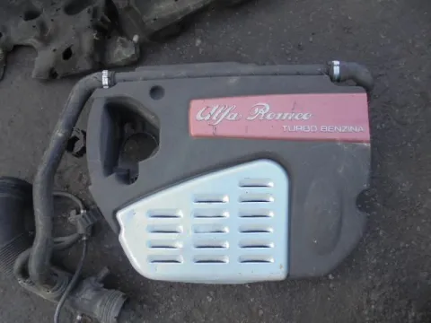 Ψευτοκάπακο Κάλυμμα Κινητήρα για ALFA ROMEO GIULIETTA (2010 - 2016) (940) *ΔΒ* Ψευτοκάπακο Κάλυμμα Κινητήρα για ALFA ROMEO GIULIETTA (2010 - 2016) (940) *ΔΒ*