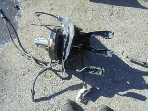 Αντλία Φρένων (Σεβρό) Με Πεταλιέρα για RENAULT CLIO (1996 - 1998) (B57) (C57) *Δ* Αντλία Φρένων (Σεβρό) Με Πεταλιέρα για RENAULT CLIO (1996 - 1998) (B57) (C57) *Δ*