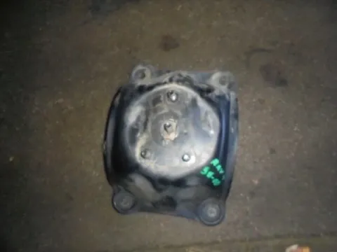 Βάση Ρεζέρβας για TOYOTA RAV-4 (1998 - 2000) (XA10) Βάση Ρεζέρβας για TOYOTA RAV-4 (1998 - 2000) (XA10)