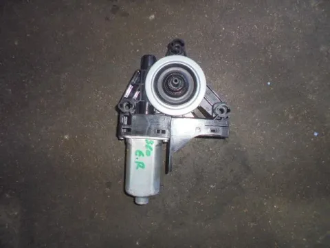 Μοτερ Εμπρός Δεξί Γρύλου 6pin για VOLVO S60 (2010 - 2013) Μοτερ Εμπρός Δεξί Γρύλου 6pin για VOLVO S60 (2010 - 2013)