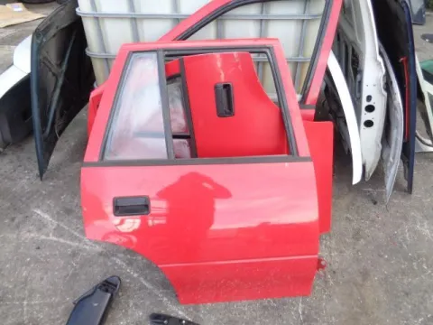 Πόρτα Πίσω Δεξιά για SUZUKI SWIFT (1997 - 2005) (SF) Hatchback - 5dr *Ε* Πόρτα Πίσω Δεξιά για SUZUKI SWIFT (1997 - 2005) (SF) Hatchback - 5dr *Ε*