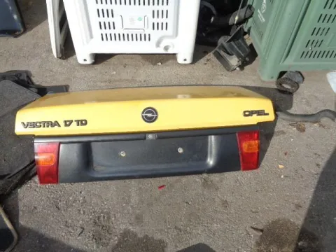Καπό Πίσω για OPEL VECTRA (1989 - 1992) A , (1992 - 1995) A *ΔΒ* Καπό Πίσω για OPEL VECTRA (1989 - 1992) A , (1992 - 1995) A *ΔΒ*