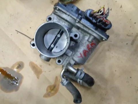 Σώμα Πεταλούδας (10L01 1190 D1886) για TOYOTA YARIS (2006 - 2009) (KL9) Σώμα Πεταλούδας (10L01 1190 D1886) για TOYOTA YARIS (2006 - 2009) (KL9)