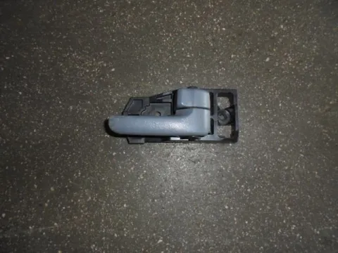 Πετούγια Πόρτας Εσωτερική Εμπρός Δεξιά για TOYOTA RAV-4 (2000 - 2004) (XA20) , (2004 - 2005) (XA20) Πετούγια Πόρτας Εσωτερική Εμπρός Δεξιά για TOYOTA RAV-4 (2000 - 2004) (XA20) , (2004 - 2005) (XA20)