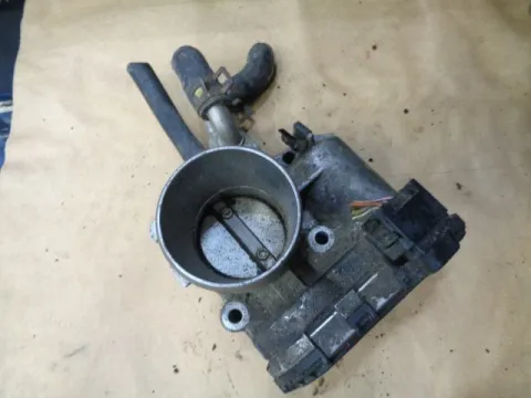Σώμα Πεταλούδας (9045020008) για KIA RIO (2005 - 2011) (JB) , PICANTO (2012 - ) ( ) , HYUNDAI i20 (2012 - 2015) ( ) Σώμα Πεταλούδας (9045020008) για KIA RIO (2005 - 2011) (JB) , PICANTO (2012 - ) ( ) , HYUNDAI i20 (2012 - 2015) ( )