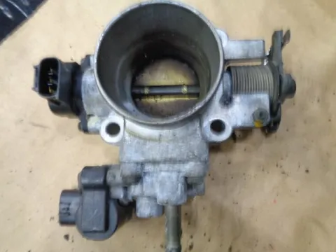 Σώμα Πεταλούδας (13420-52G0-0) για SUZUKI WAGON R (2000 - 2003) (RB) , (2003 - 2007) (RB) , BALENO (1998 - 2001) (SY)   (50) Σώμα Πεταλούδας (13420-52G0-0) για SUZUKI WAGON R (2000 - 2003) (RB) , (2003 - 2007) (RB) , BALENO (1998 - 2001) (SY)   (50)