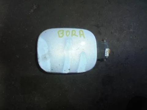 Πορτάκι Βενζίνης για VW BORA (1998 - 2005) Πορτάκι Βενζίνης για VW BORA (1998 - 2005)