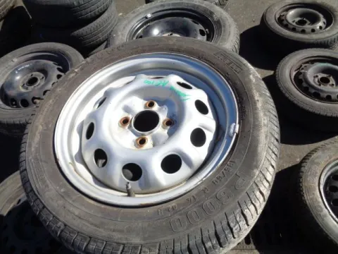 Ζαντολάστιχο 5ΑΔΑ PIRELLI 185/60/14 * για TOYOTA COROLLA (1992 - 1997) (AE100) *Δ* Ζαντολάστιχο 5ΑΔΑ PIRELLI 185/60/14 * για TOYOTA COROLLA (1992 - 1997) (AE100) *Δ*