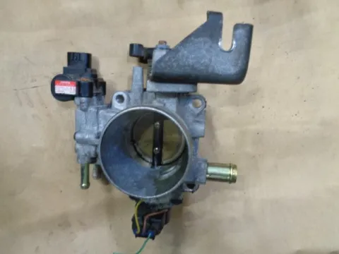 Σώμα Πεταλούδας (222700D040) για TOYOTA COROLLA (2002 - 2004) (E120) , (2004 - 2007) (E120) Σώμα Πεταλούδας (222700D040) για TOYOTA COROLLA (2002 - 2004) (E120) , (2004 - 2007) (E120)