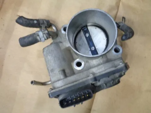 Σώμα Πεταλούδας (2203028070) για TOYOTA COROLLA (2007 - 2010) , RAV-4 (2006 - 2009) (XA30) , (2009 - 2011) (XA30) Σώμα Πεταλούδας (2203028070) για TOYOTA COROLLA (2007 - 2010) , RAV-4 (2006 - 2009) (XA30) , (2009 - 2011) (XA30)
