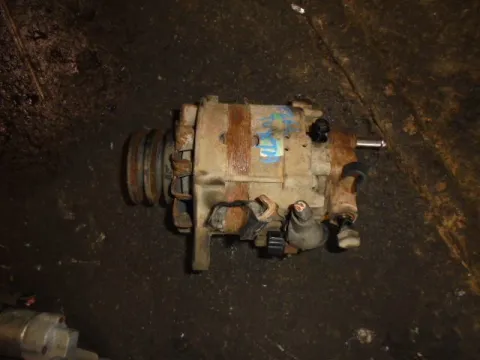 Δυναμό - Εναλλάκτης για TOYOTA HI-LUX (1998 - 2001) (N140-170) 2400 (2L) diesel 75 (LN145) Italy Δυναμό - Εναλλάκτης για TOYOTA HI-LUX (1998 - 2001) (N140-170) 2400 (2L) diesel 75 (LN145) Italy