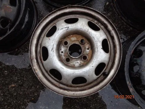Ζάντα 13αρα για VW POLO (1990 - 1994) (86C - 80) *Δ* Ζάντα 13αρα για VW POLO (1990 - 1994) (86C - 80) *Δ*