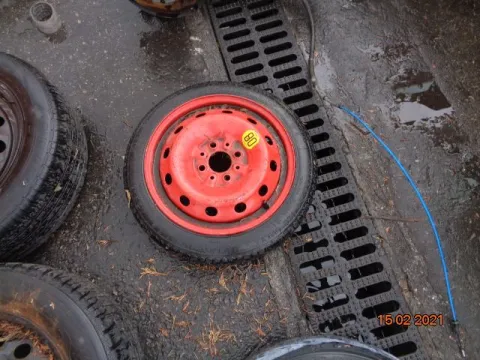 Ρεζέρβα MICHELIN 107/70/R14 για FIAT PUNTO (1999 - 2003) (188) *Δ* Ρεζέρβα MICHELIN 107/70/R14 για FIAT PUNTO (1999 - 2003) (188) *Δ*